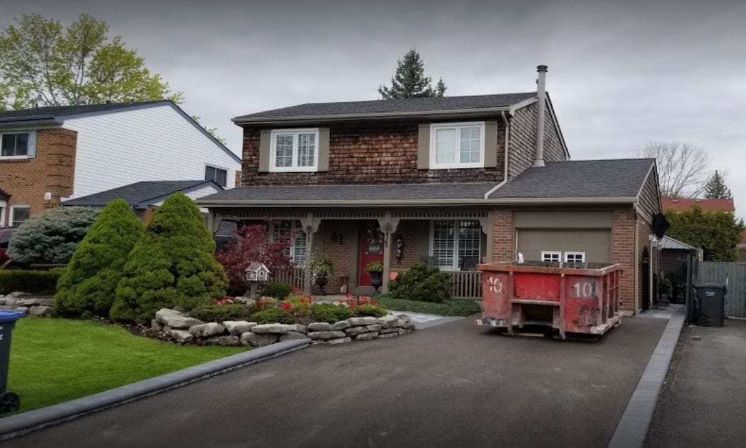 Roof repair — GTA roofing contractor